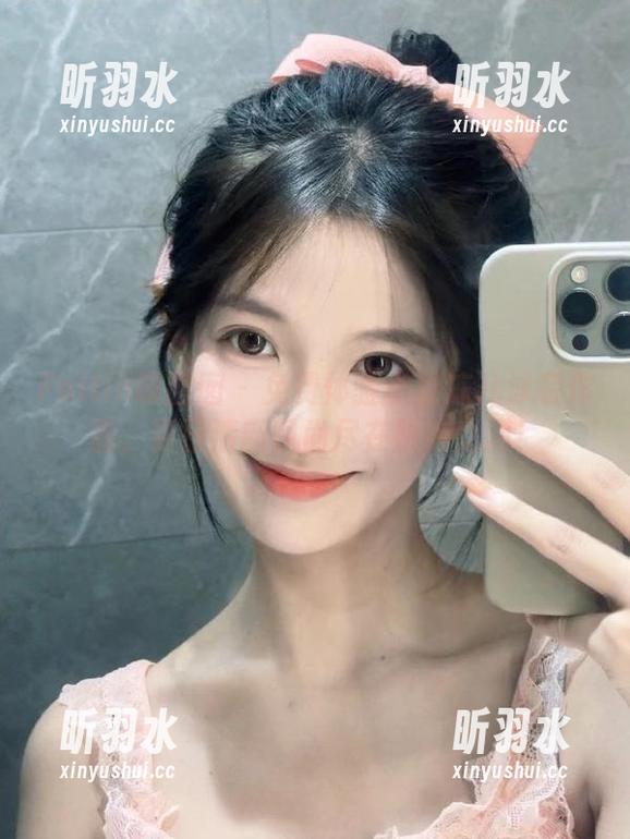 Feilin嗲囡囡 - 免费体验小果冻儿泳装作品，夏日清新风尚尽在脸庞之间！