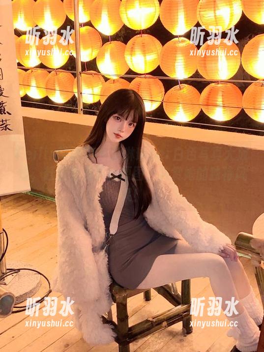 Feilin嗲囡囡 - 潘琳琳ber白色写真大放送，赶紧免费下载原图，共赏她的独特风采！