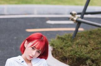 GIRLT果团网 - 免费拥有何梦兮Stacy女仆写真合集，再不收藏就要后悔了！