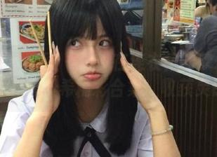 GIRLT果团网 - 漫步在连衣裙的梦幻世界，观看周妍希精彩合集，收获灵感！