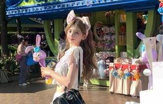 GIRLT果团网 - 探索黑白之美，陈雅漫高清壁纸让你感受不一样的艺术灵感