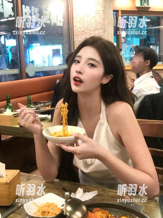 HuaYang花漾 - Abby李雅女王倾情呈现，超美写真资源一网打尽