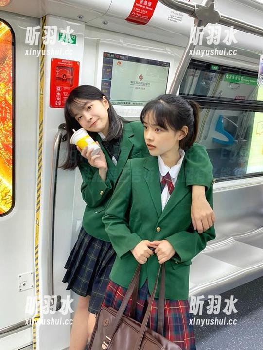 HuaYang花漾 - 身高与美丽并存，Egg_尤妮丝的私拍美图告诉你长腿有多能抗！