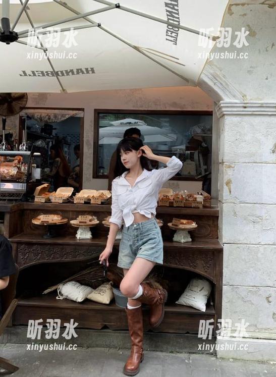 HuaYan花の颜 - 李雪婷Anna校服写真带你观看校园风景，图片中的青春总是那么动人！