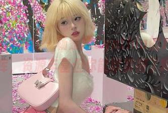IMiss爱蜜社 - 杨紫嫣Cynthia的JK写真图库，资源丰富但你能欣赏得了吗？
