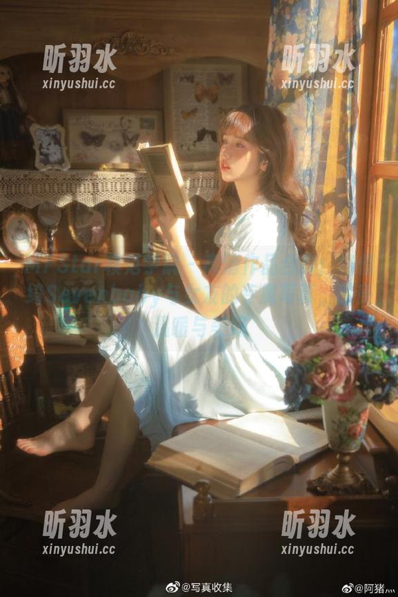MFStar模范学院 - 高清作品合集：柳侑绮Sevenbaby与女友的专属写真，感受温暖与美好