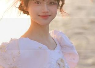 MFStar模范学院 - 少女心爆棚！草莓兔兔无圣光自拍套图，带你体验甜蜜时光！