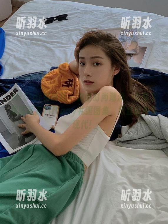 MiStar魅妍社 - 追逐时尚潮流，免费下载陈嘉嘉Tiffany礼服图集，尽显经典与现代！