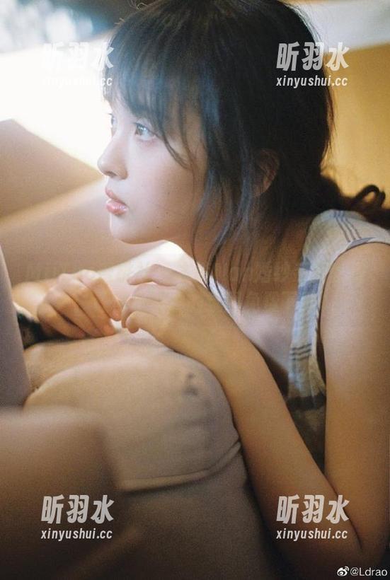 MiiTao蜜桃社 - 木楠Nan婚纱系列套图：让你感受爱的氛围免费下载