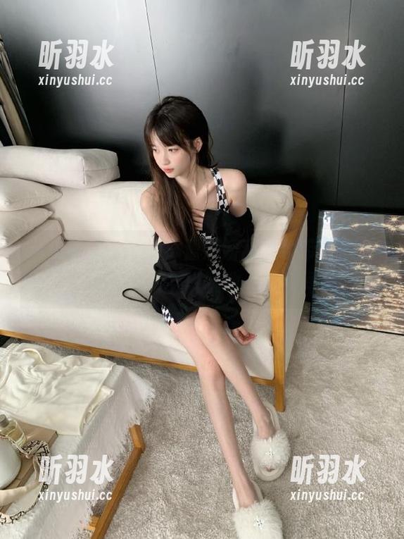 MyGirl美媛馆 - 潘娇娇甜美吊带美图，定格每一个优雅动人的瞬间