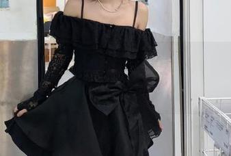 在图集写真VOL.05中与MyuA(뮤아)相遇，探索她美丽生活的点点滴滴！