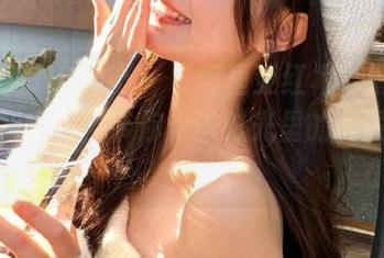 SHENSHI绅士 - “阿里亚红裙”福利图集最新出炉，带你走进时光里的美丽世界！