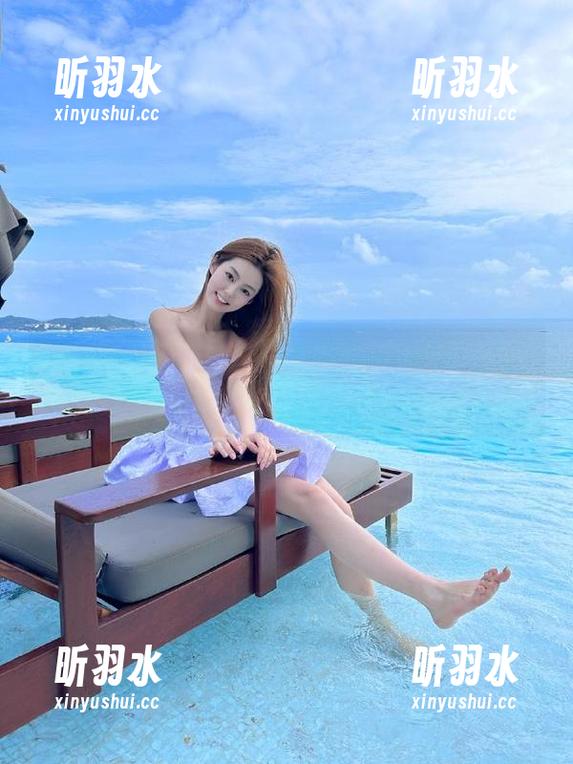 SIEE丝意 - 欣赏暖暖的纯白美图，沉浸在唯美套图的世界