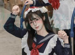 SLADY猎女神 - 办公室新定义：王雨纯的写真合集让你颠覆以往体验，快来观看！