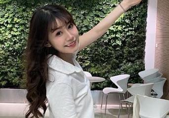 Seya狮砸与棉袜：唯美写真图片合集，点击下载心动之美！