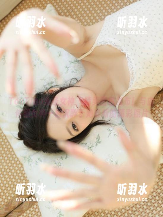TouTiao头条女神 - 精美图包发布！与曲佑熙女神一起沉醉于她最新的精彩照片