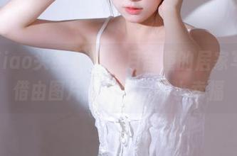 TouTiao头条女神 - 月音瞳的居家写真，借由图片探寻生活的小幸福