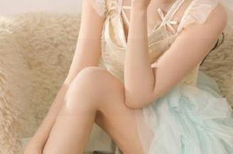 UGirls尤果网 - 沉醉在夏日的慕羽茜泳装写真集，与你分享无尽的海洋梦！