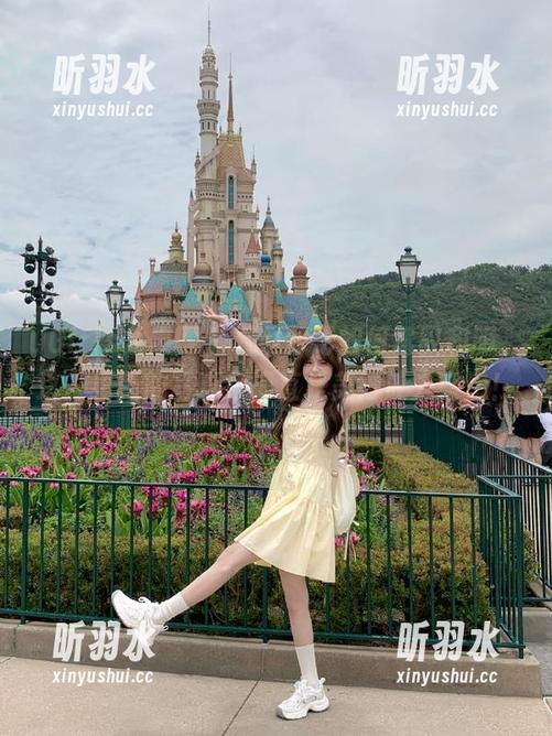 UGirls尤果网 - 看赵伊彤如何驾驭和服，这一更新的写真集简直是美得让人窒息！