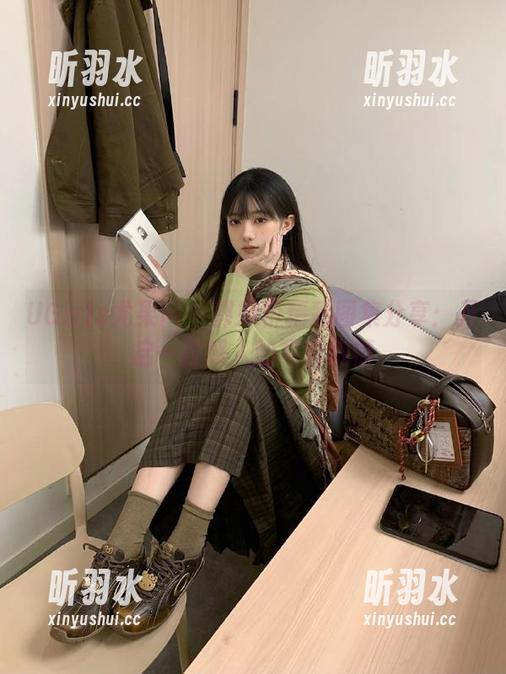 UGirls尤果网 - 郭婉祈精彩图集分享：开启一段感人的写真剧情