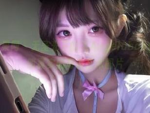 UGirls尤果网 - 无圣光下的飞Angelababy裸足：透明真实的写真艺术图片