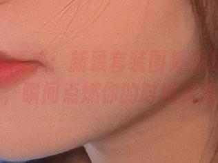 Uki雨季诱惑：新颖套装图集及写真资源，瞬间点燃你的时尚灵感