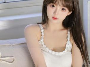 探索Vinnegal女友的纯美情感，原图与唯美图片背后的秘密