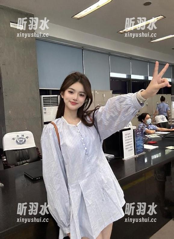 XIAOYU语画界 - 最新Chery绯月樱肉丝大片，美图中的每个细节都让人心动不已