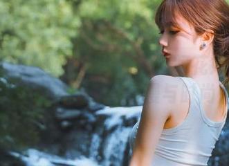 XIAOYU语画界 - 走进苏苏阿花嫁写真美图合集，感受无尽的浪漫与时尚魅力！