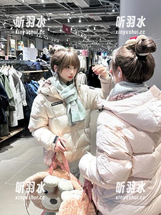 XINGYAN星颜社 - 心妍小公主的户外写真福利，原图中尽显自然之美与少女心动的瞬间