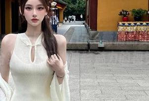 Xiuren秀人网 - Arude薇薇的美腿美臀图片合集，展现她独特魅力的视觉盛宴