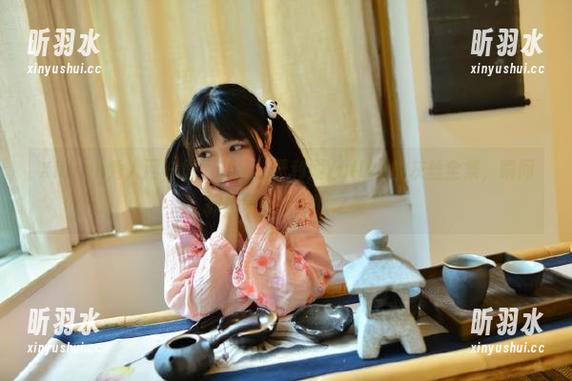 Xiuren秀人网-严利娅Yuliya Xiuren秀人网 - 原图在线!严利娅Yuliya的灰丝全集,瞬间抓住每一缕细腻之美