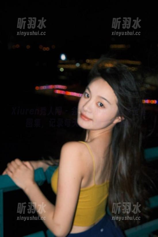 Xiuren秀人网 - 会飞的小虎牙居家全套图集，记录每天的小确幸与温暖