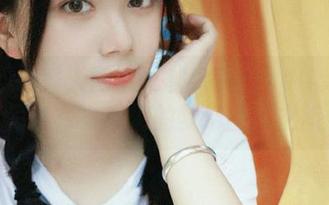 Xiuren秀人网 - 探秘余贝拉bella私房写真：女孩们的梦幻图片之旅