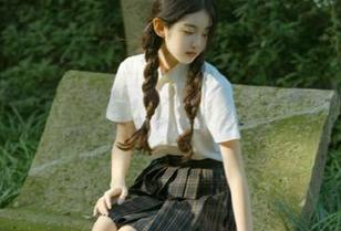 Xiuren秀人网 - 探寻喵喵JOJO护士的美图图集：用镜头记录无微不至的呵护