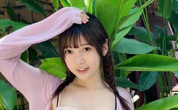 Xiuren秀人网 - 邂逅旗袍之美，夏甜甜套图分享，让我们一同品味这份优雅与风情！