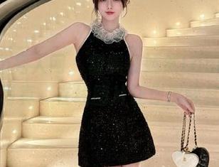 Xiuren秀人网 - 甜美慕嫣然Lancy的睡衣写真，在线图片让你沉醉其中