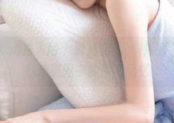 Xiuren秀人网 - 时光定格，林月月学妹私拍美图中的青春记忆