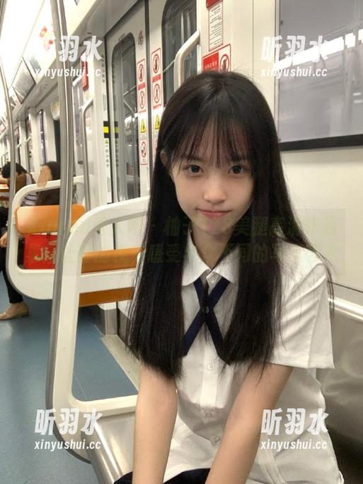 Xiuren秀人网 - 柚子178美腿高清作品集：让你的视觉感受与众不同的写真艺术