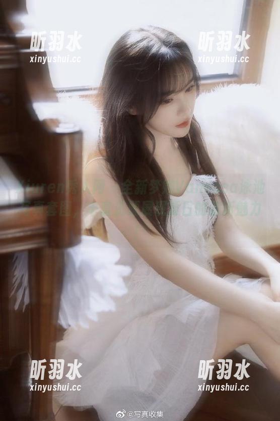 Xiuren秀人网-梦娜Vanessa Xiuren秀人网 - 全新梦娜Vanessa泳池写真套图,丰富资源展现夏日的清新魅力!
