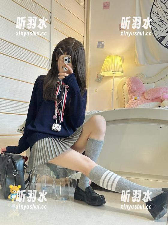 Xiuren秀人网 - 观看田冰冰的职业装作品，发现时尚与职场的完美邂逅与灵感碰撞！