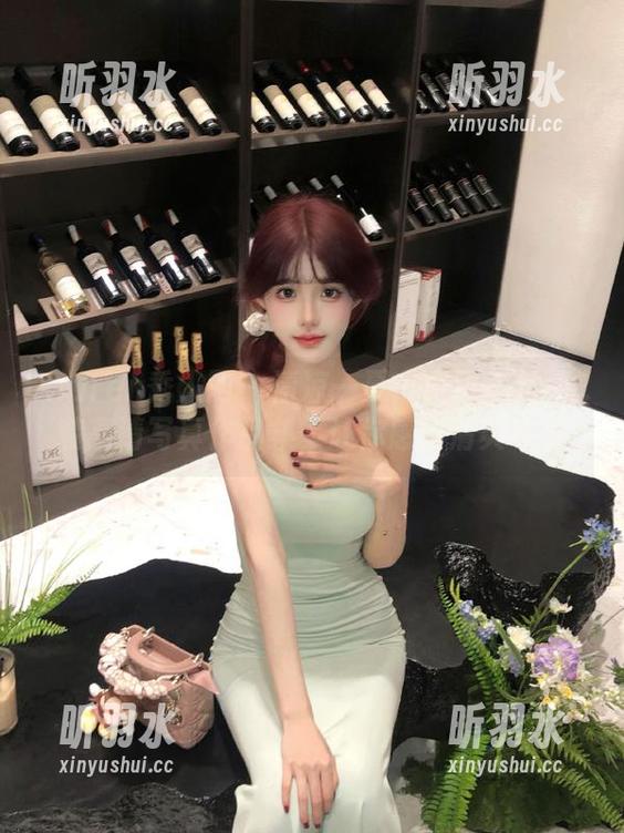 Xiuren秀人网 - 清凉一夏：白微Sera泳装高清写真作品集，让你感受清爽气息