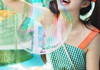 Xiuren秀人网 - 探索白洁Bessie黑白写真精选：用幽默点亮你的生活！