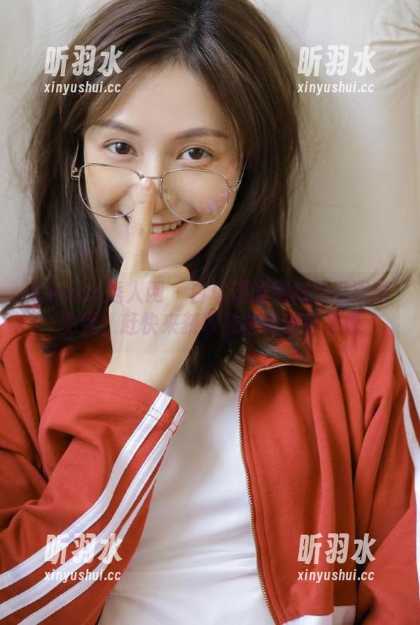 Xiuren秀人网-白琮瑗 Xiuren秀人网 - 白琮瑗的网袜作品限时免费,赶快来获取独特的时尚灵感