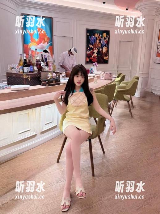 Xiuren秀人网 - 虞姬儿专属死库水写真，点击下载感受水中的无限魅力！