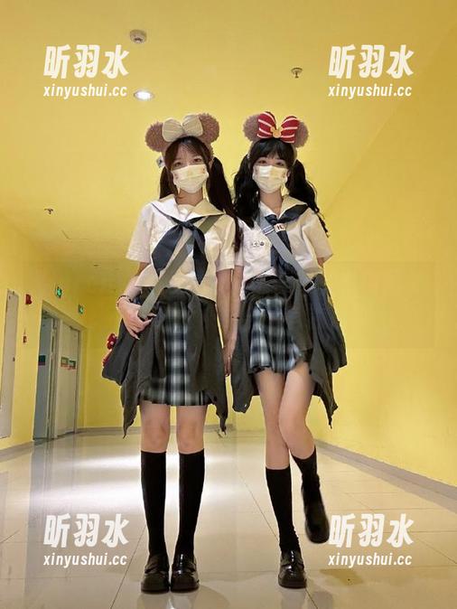 Xiuren秀人网 - 轩轩王子浴缸系列图集，下载一场视觉与感官的盛宴