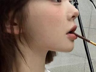 Xiuren秀人网 - 夏天的旋律：陆萱萱cecillia在线写真合集，每一幅都是盛夏的赞歌