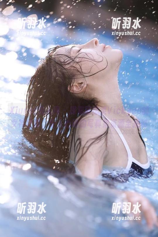 Xiuren秀人网 - 探索陈念灵Vickyao的女神世界，令人心动的写真集资源全揭秘