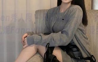 Xiuren秀人网 - 只需轻松一点，免费下载陈梵妮Fanny的粉色摄影，感受梦幻般的艺术魅力！