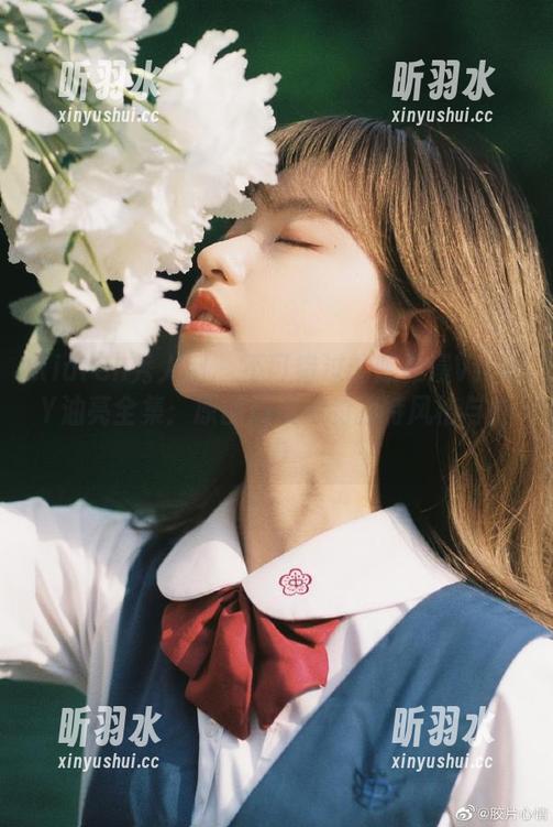 Xiuren秀人网-陈雅漫VICKY Xiuren秀人网 - 不可错过的陈雅漫VICKY油亮全集:原图展现她的独特风格与魅力